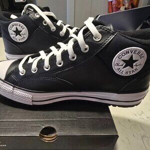 Converse Chuck Taylor All Star Malden Street Boot Mid A04477C Men's Size 10 NEW